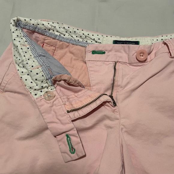 Tommy Hilfiger Women’s Shorts in Pink Size 6 - Picture 5 of 7